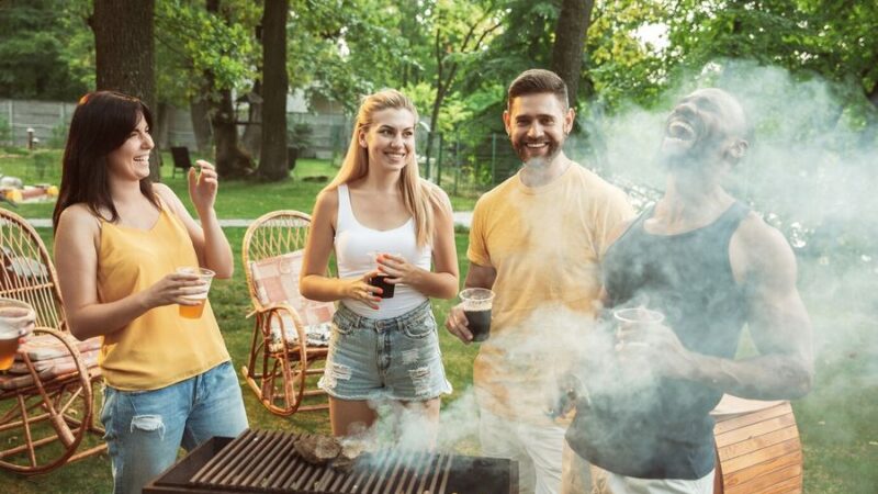 Como planejar um churrasco com amigos