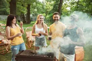 Como planejar um churrasco com amigos